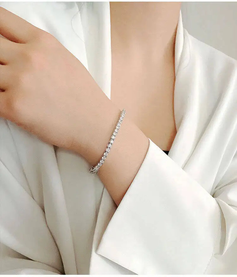 Stunning 3mm & 4mm Moissanite Tennis Bracelet in 925 Sterling Silver - Perfect for Weddings and Parties