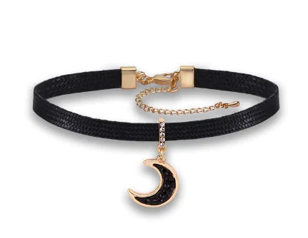 Women's Moon Pendant Necklace